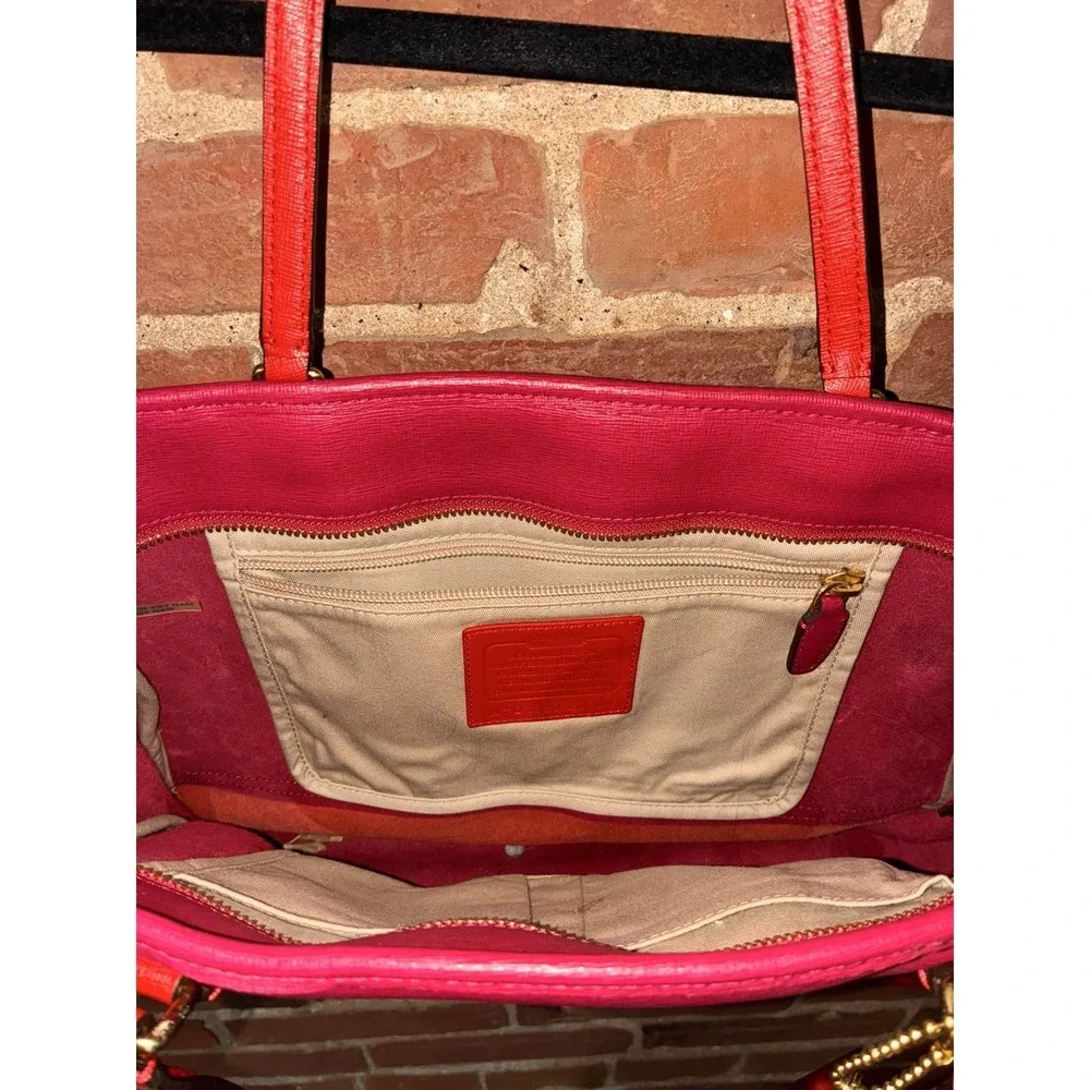 Coach NYC Tote Bag‎ Pink Red Leather Gold Hardware